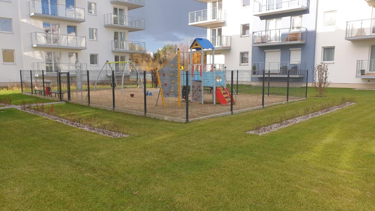 La Playa 1 Apartment Kolobrzeg Bagian luar foto