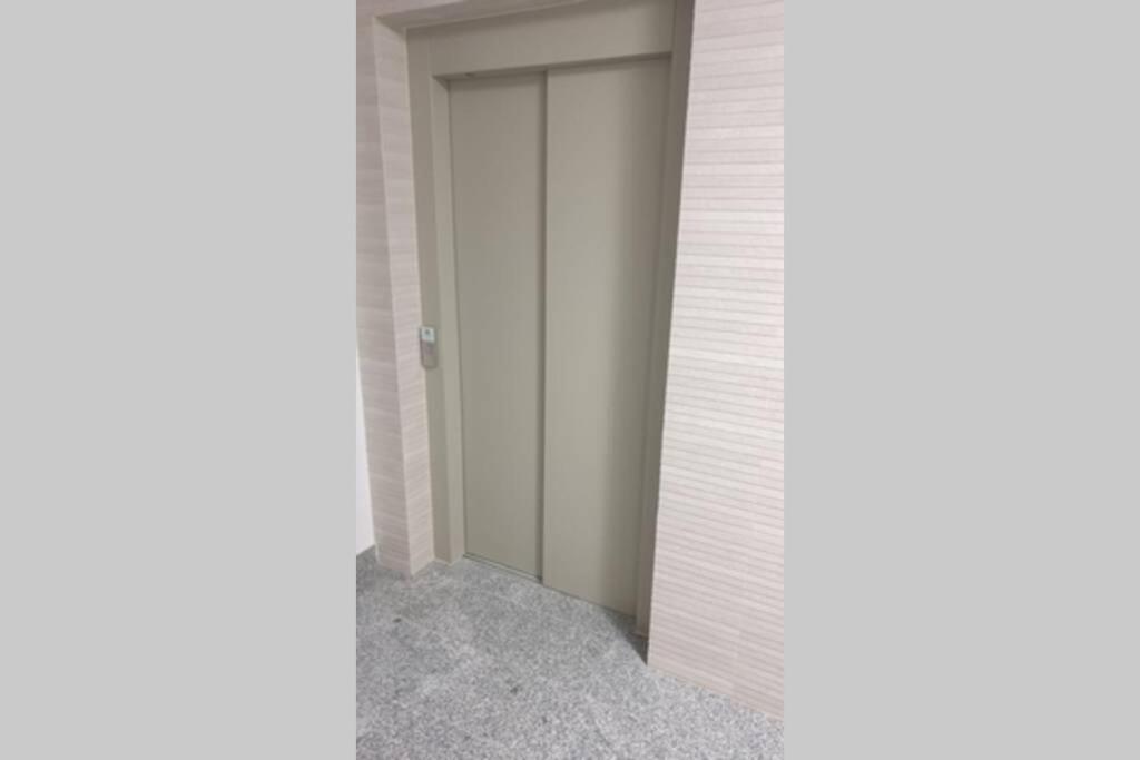 La Playa 1 Apartment Kolobrzeg Bagian luar foto